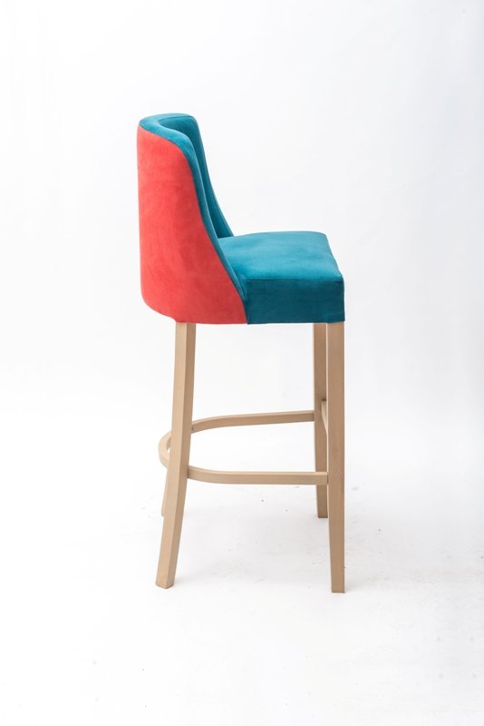 32DANAI-1-1.jpg Ξύλινο σκαμπό "ΔΑΝΑΗ"