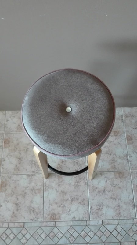 IMG_20200717_095820-ΟΚ.jpg Σκαμπό ξύλινο "ΠΕΡΙΣΤΡΕΦΟΜΕΝΟ"