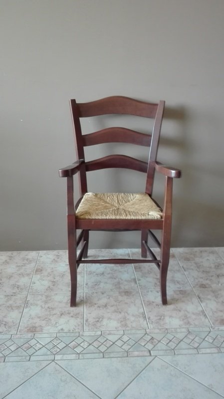 IMG_20200723_131126.jpg Πολυθρόνα ξύλινη "Π48"