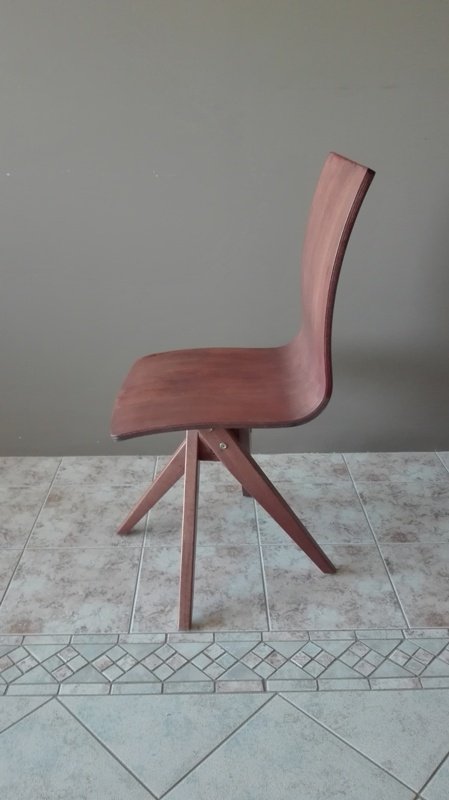 Καρέκλα "TWIST"