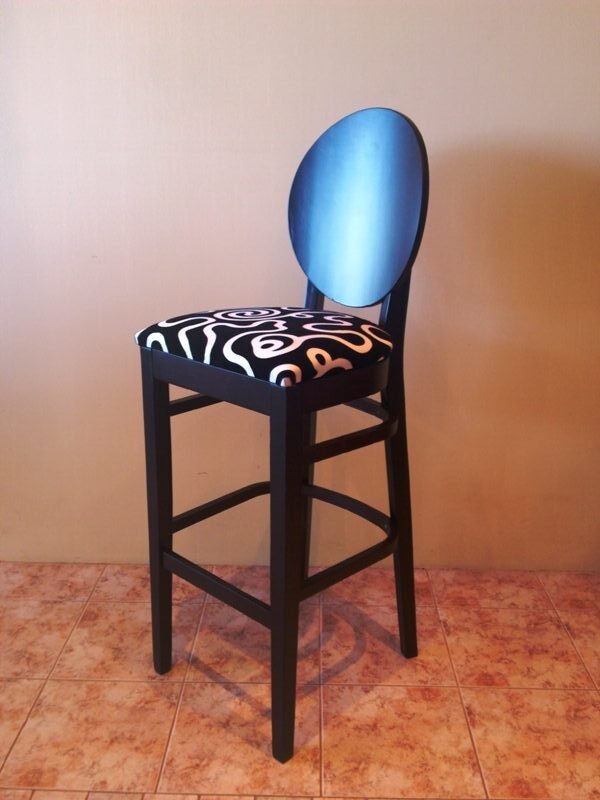 ΟΡΦΕΑΣ-6-rotated-e1593171195599.jpg Ξύλινο σκαμπό cafe "ΟΡΦΕΑΣ"