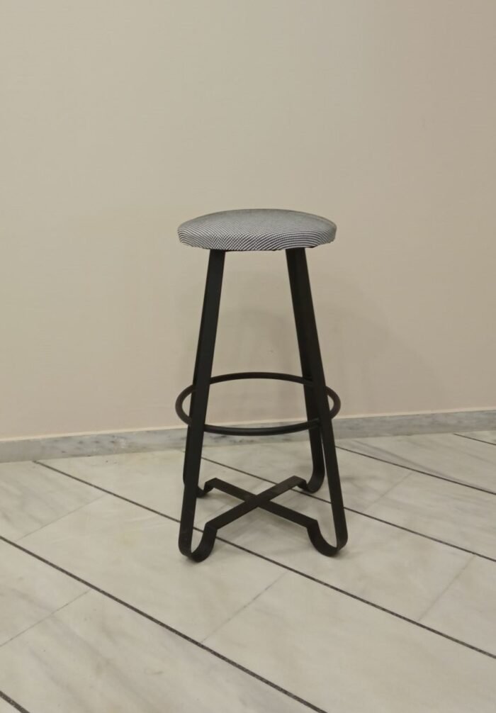 Σκαμπό μεταλλικό "ΣΜ1"