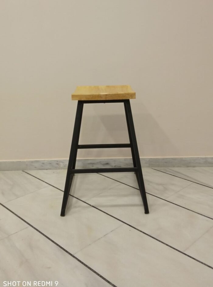 ΣΜ-7-2.jpg Σκαμπό μεταλλικό "ΣΜ7"