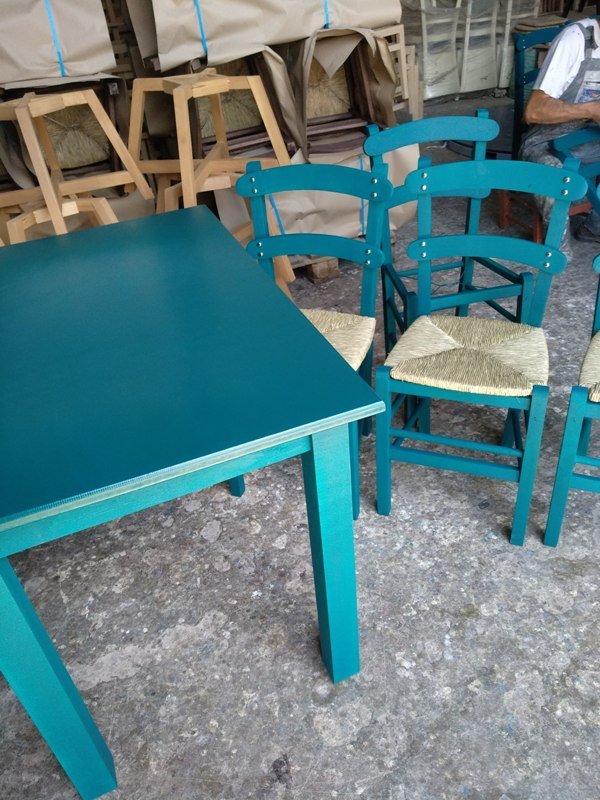 Ξύλινη παραδοσιακή καρέκλα "ΚΑΡΦΩΤΗ"