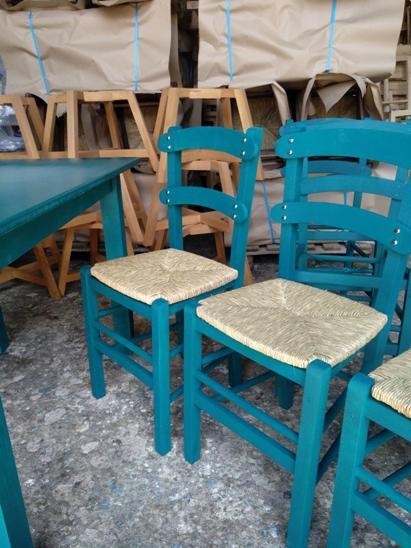 Ξύλινη παραδοσιακή καρέκλα "ΚΑΡΦΩΤΗ"