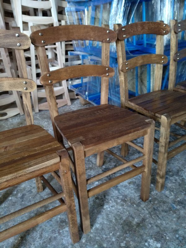 Ξύλινη παραδοσιακή καρέκλα "ΚΑΡΦΩΤΗ"